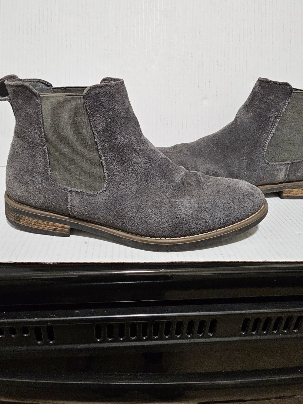 Bruno Marc Timeless Suede Leather Chelsea Boots Men's Shoes Gray Sz 10